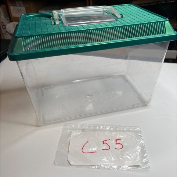 Lg Reptile & Insect Habitat Carrier W/ Lid & Handle - Green Ventilated Top C55 - Picture 8 of 8